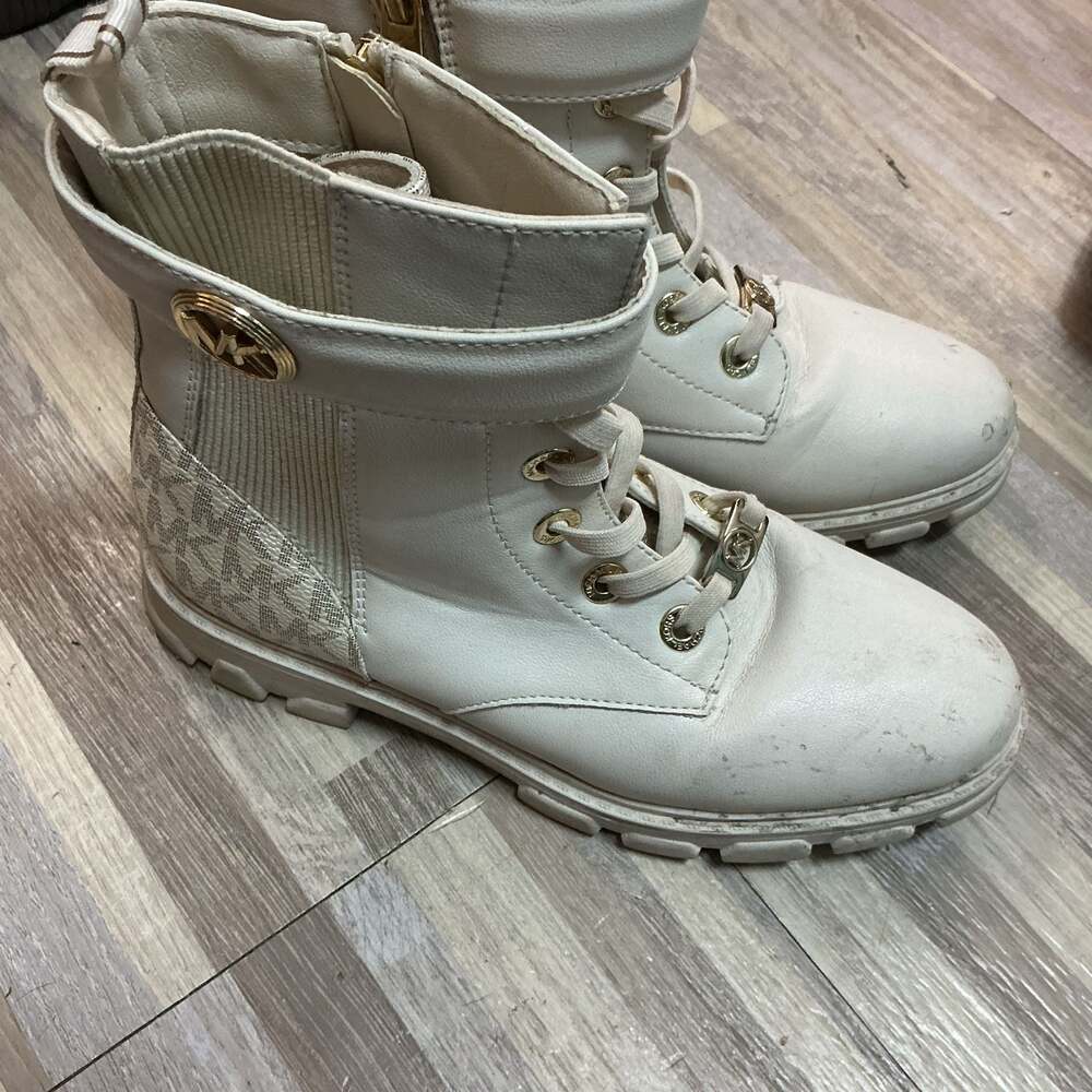 Michael Kors Kids Ridley Stark 2 Lace-Up Ankle Boots Vanilla/Pale Gold Size 3